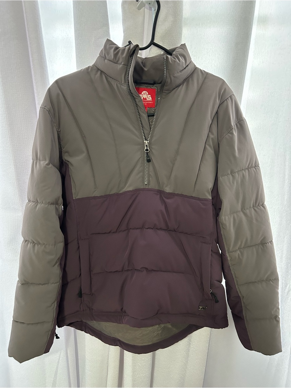 Eastern Mountain Sports Gray Lightweight Puffer Jacket